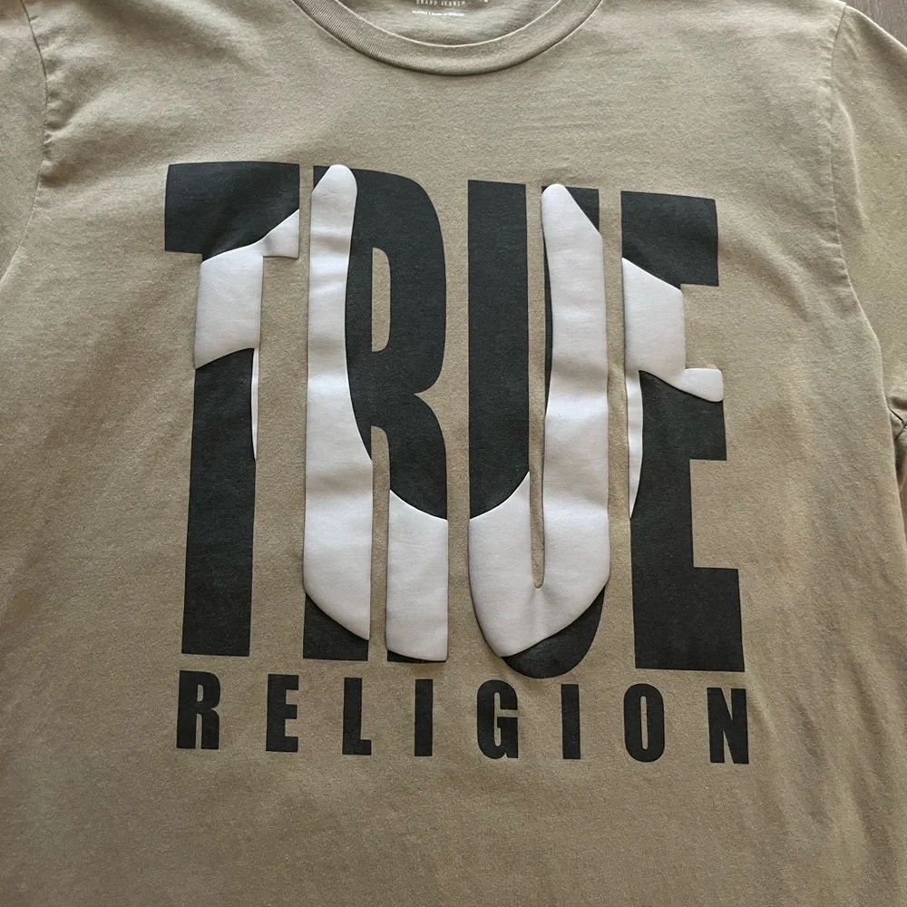 NWOT True Religion Graphic T-Shirt